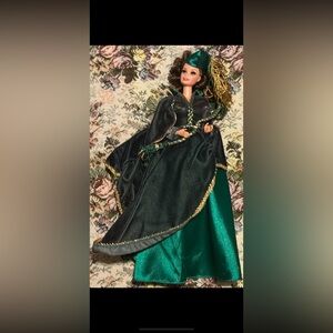 1994 Hollywood Legends Scarlett O'Hara Barbie Doll